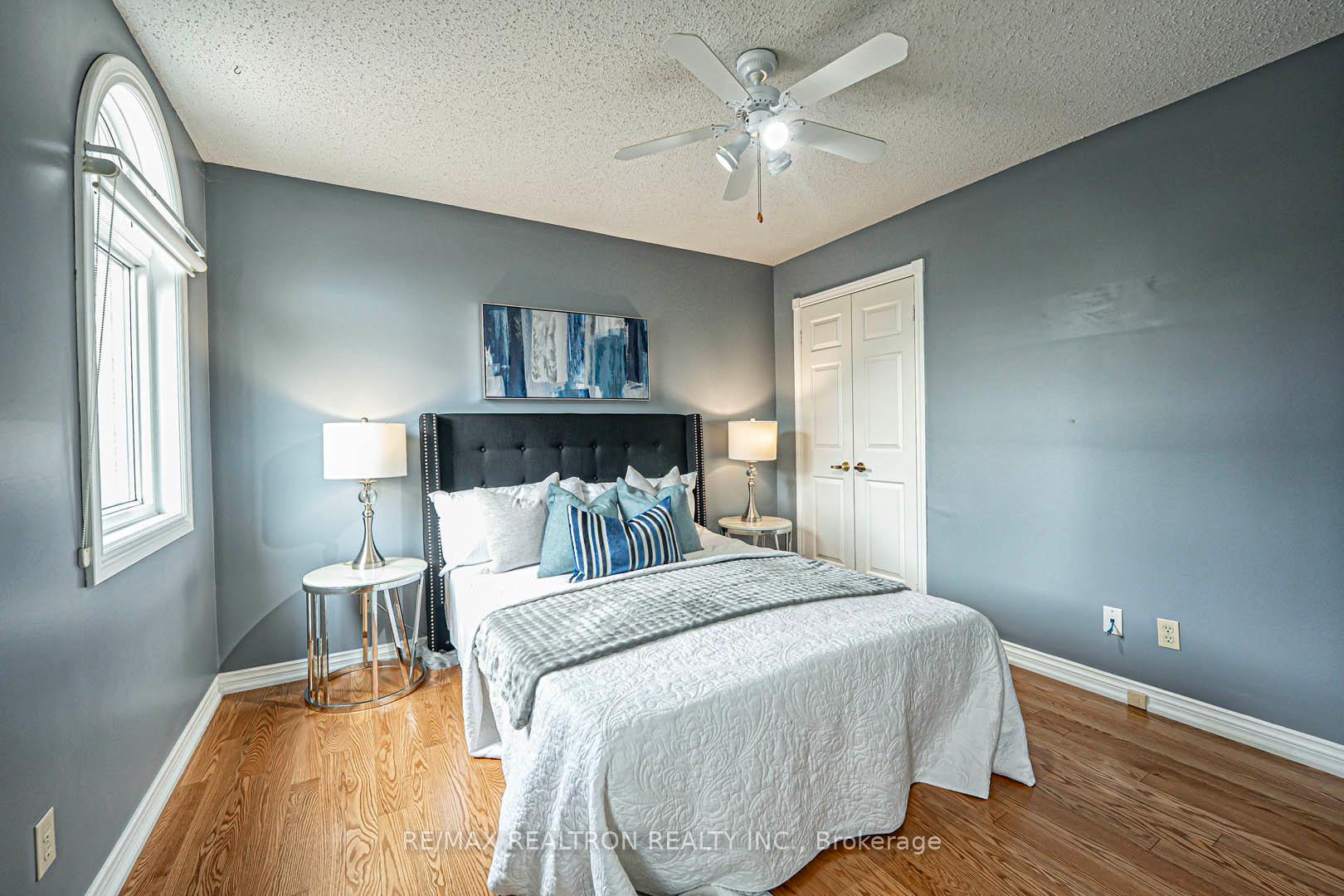 Photo 32 of 53 Leighland Drive, Markham, Unionville — HOMEH