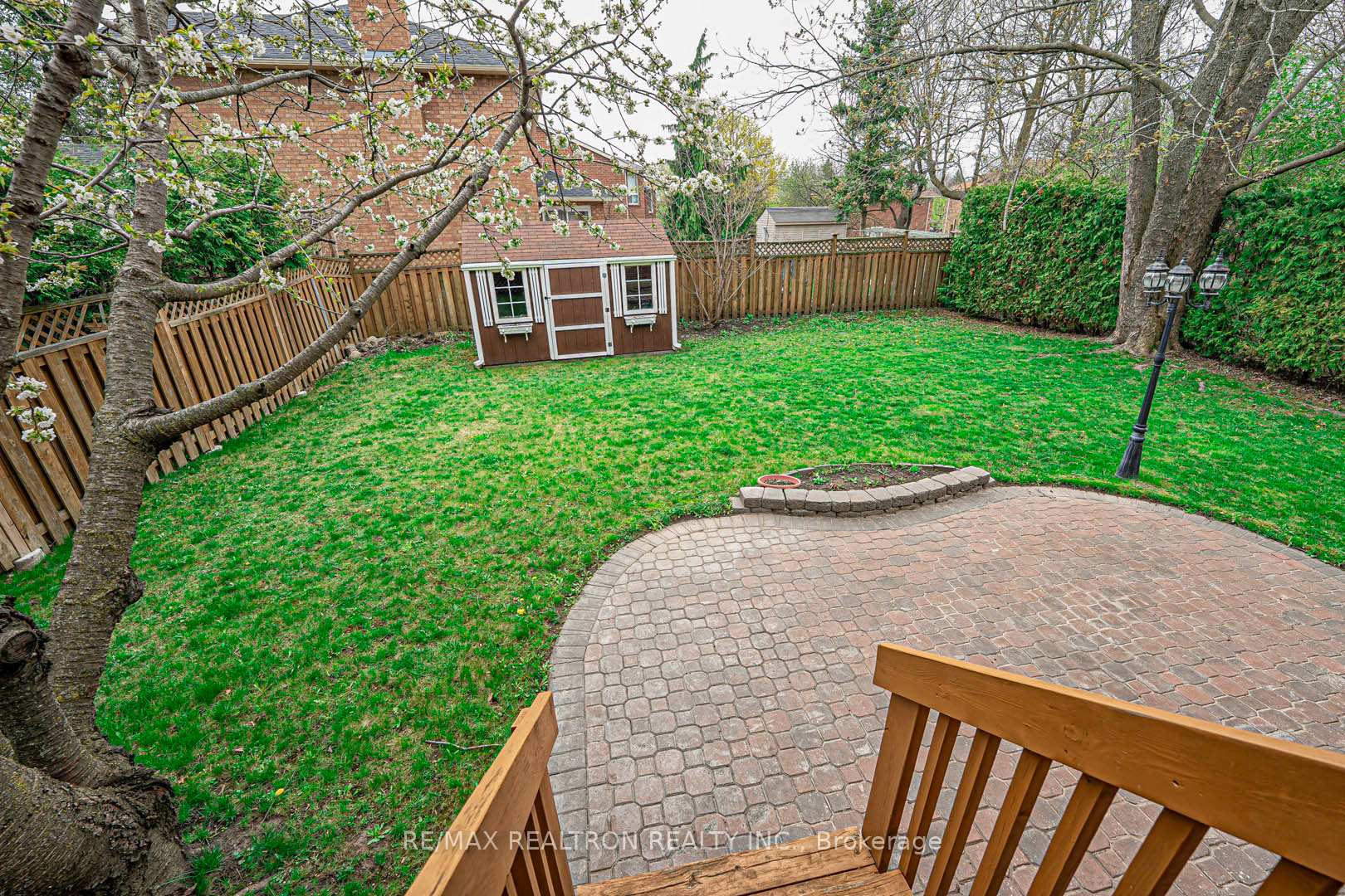 Photo 40 of 53 Leighland Drive, Markham, Unionville — HOMEH