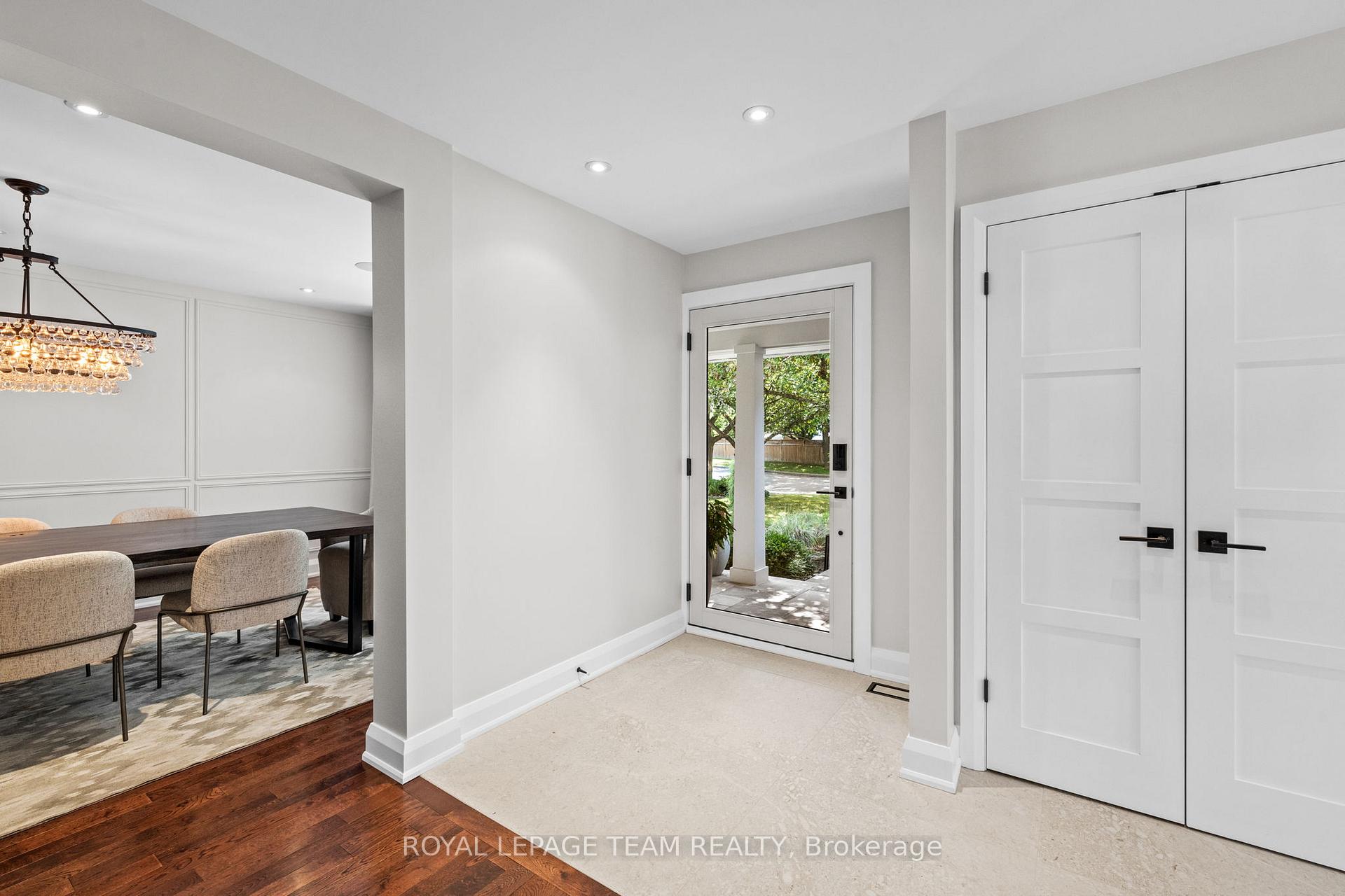 Photo 5 of 39 Wheatland Avenue, Ottawa, Kanata - Emerald Meadows/Trailwest — HOMEH