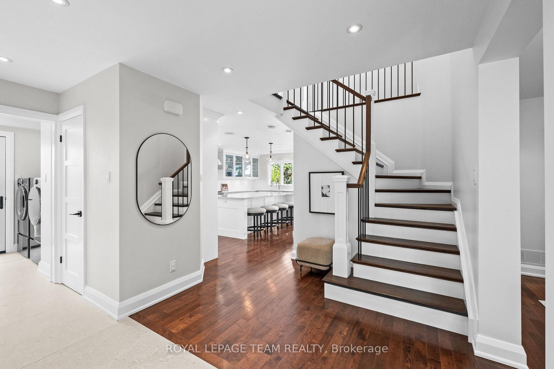 Photo 6 of 39 Wheatland Avenue, Ottawa, Kanata - Emerald Meadows/Trailwest — HOMEH