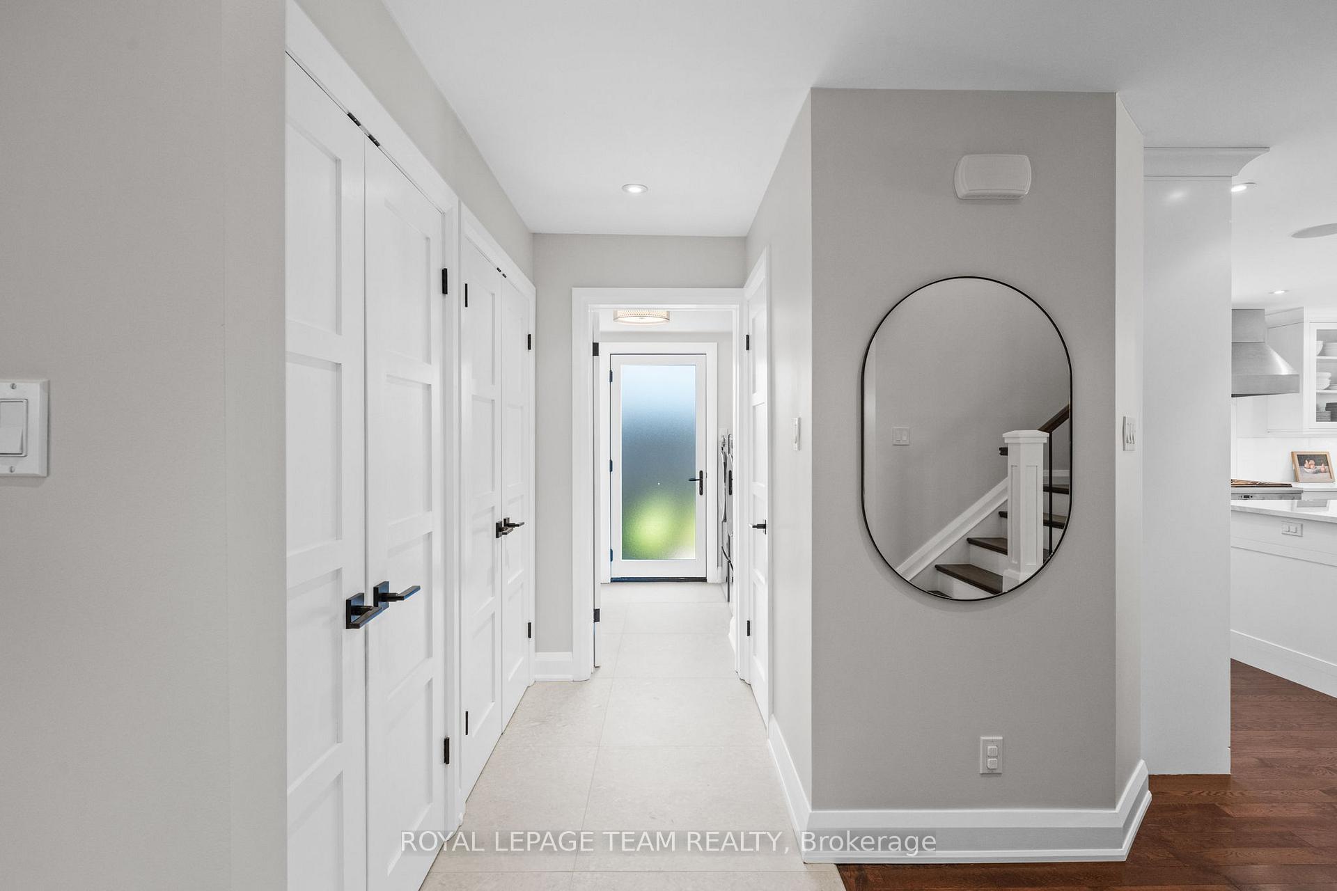 Photo 19 of 39 Wheatland Avenue, Ottawa, Kanata - Emerald Meadows/Trailwest — HOMEH