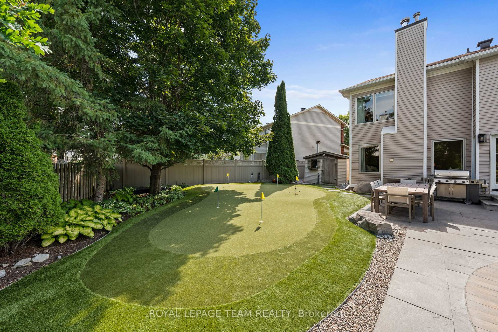 Photo 40 of 39 Wheatland Avenue, Ottawa, Kanata - Emerald Meadows/Trailwest — HOMEH