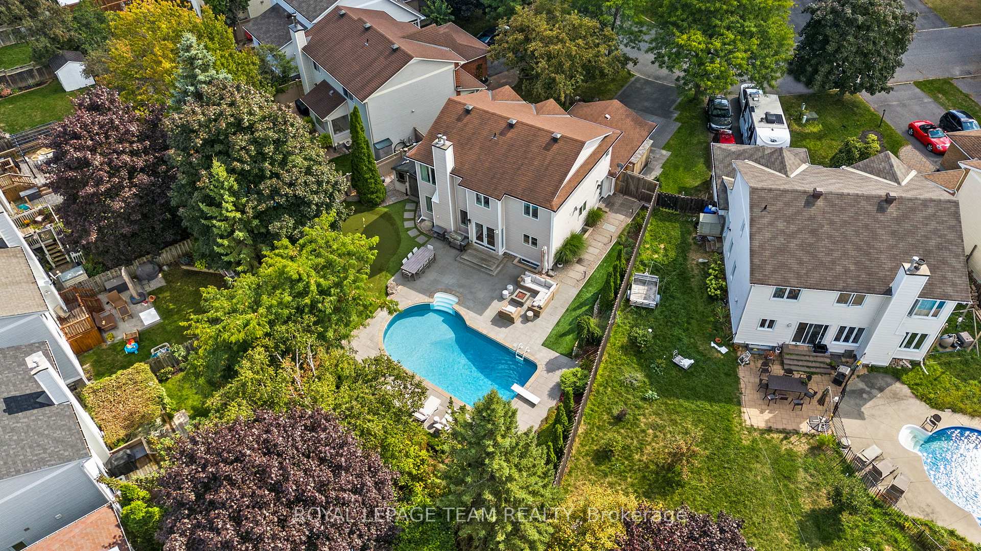 Photo 42 of 39 Wheatland Avenue, Ottawa, Kanata - Emerald Meadows/Trailwest — HOMEH