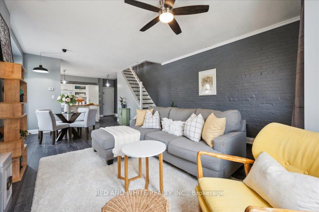 Photo 4 of 43 Cedar Street N, Kitchener — HOMEH