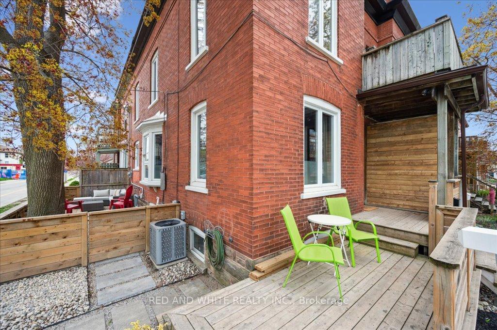 Photo 27 of 43 Cedar Street N, Kitchener — HOMEH