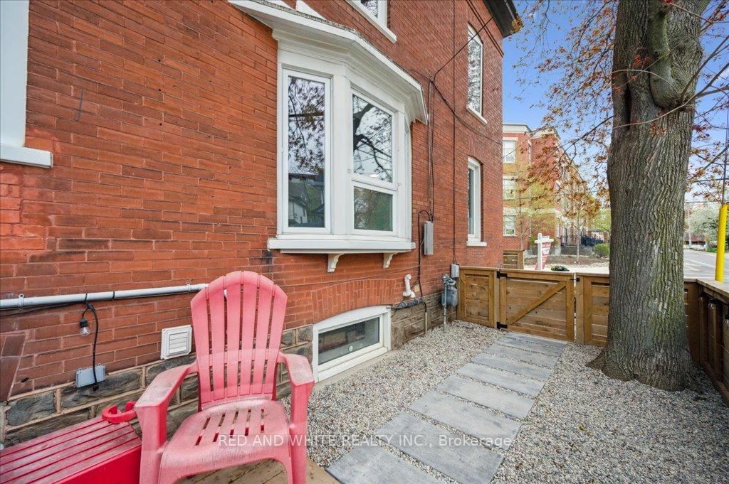 Photo 34 of 43 Cedar Street N, Kitchener — HOMEH