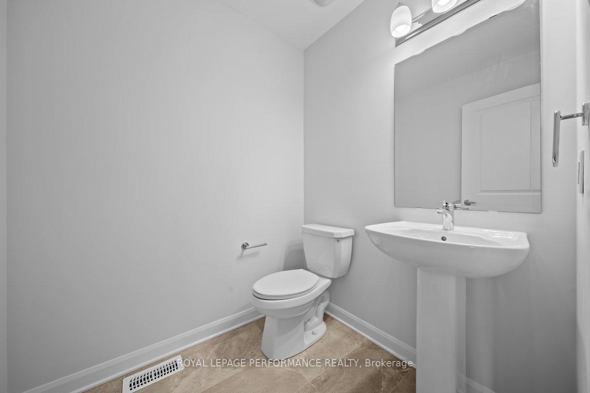Photo 4 of 130 Invention Boulevard, Ottawa, Kanata - Morgan's Grant/South March — HOMEH