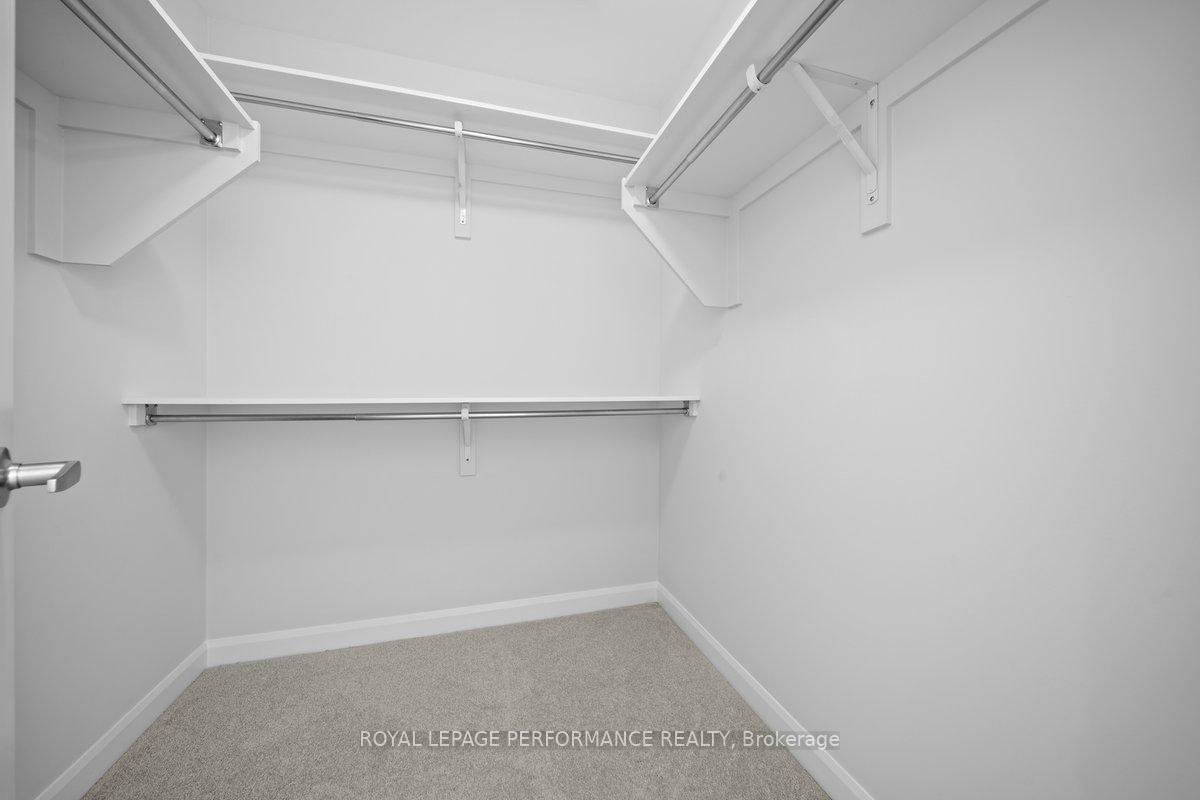 Photo 13 of 130 Invention Boulevard, Ottawa, Kanata - Morgan's Grant/South March — HOMEH
