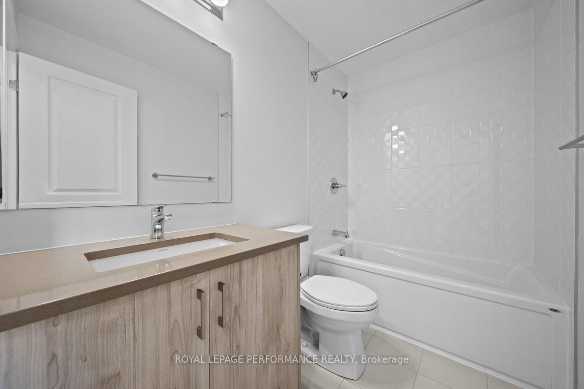 Photo 18 of 130 Invention Boulevard, Ottawa, Kanata - Morgan's Grant/South March — HOMEH