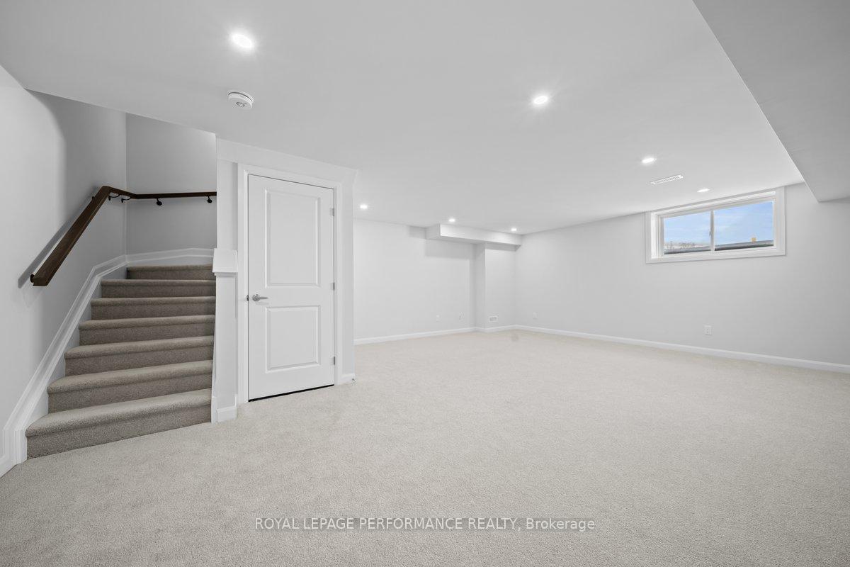 Photo 20 of 130 Invention Boulevard, Ottawa, Kanata - Morgan's Grant/South March — HOMEH