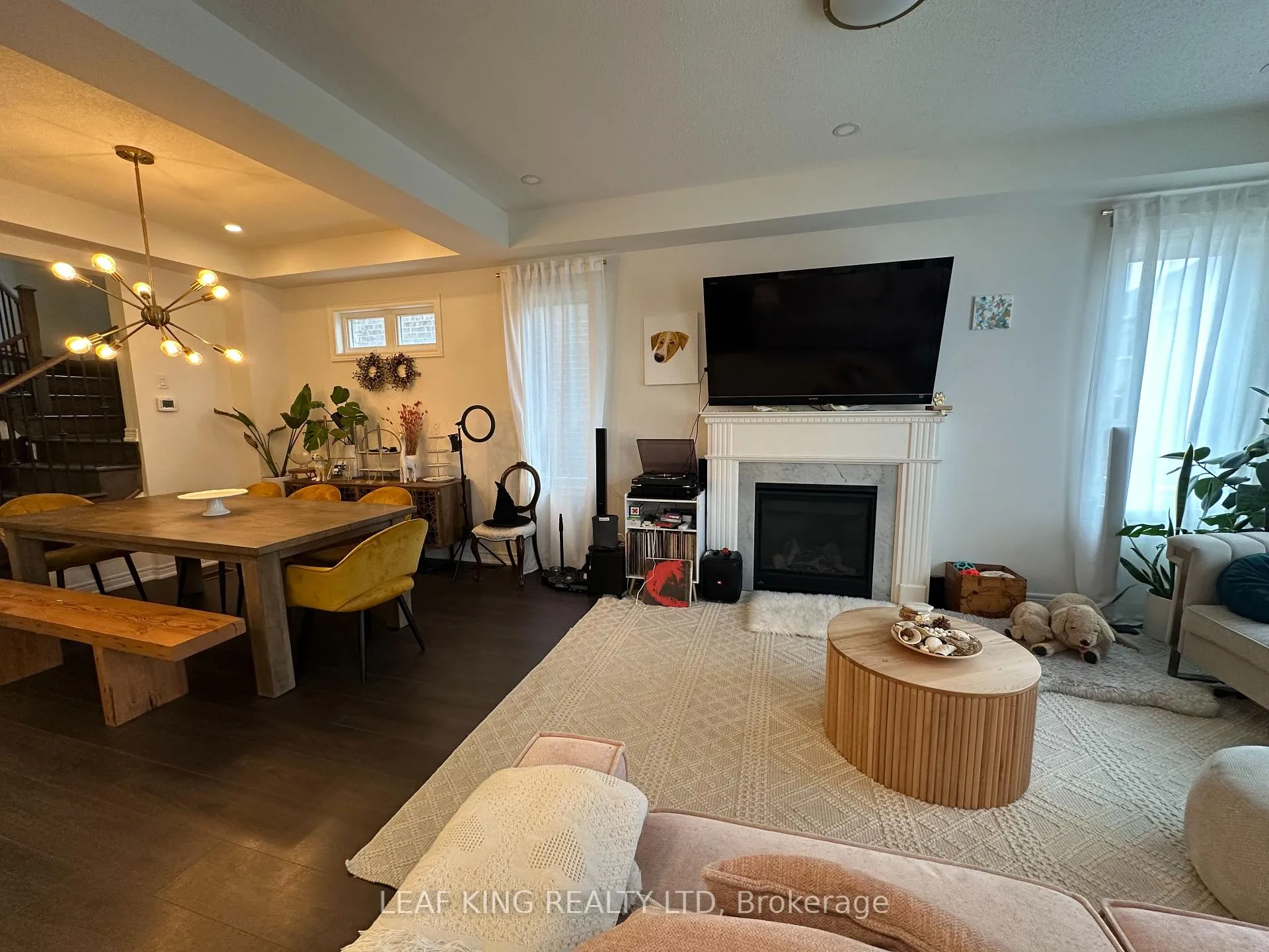 Photo 8 of 44 Ebenezer Drive, Hamilton, Waterdown — HOMEH