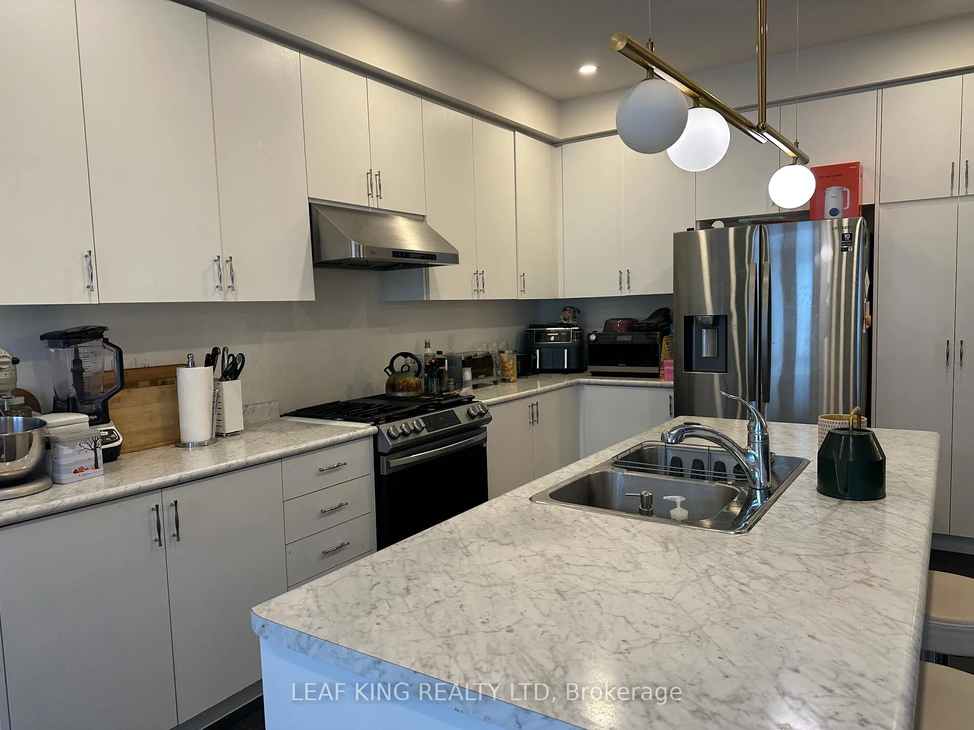 Photo 13 of 44 Ebenezer Drive, Hamilton, Waterdown — HOMEH
