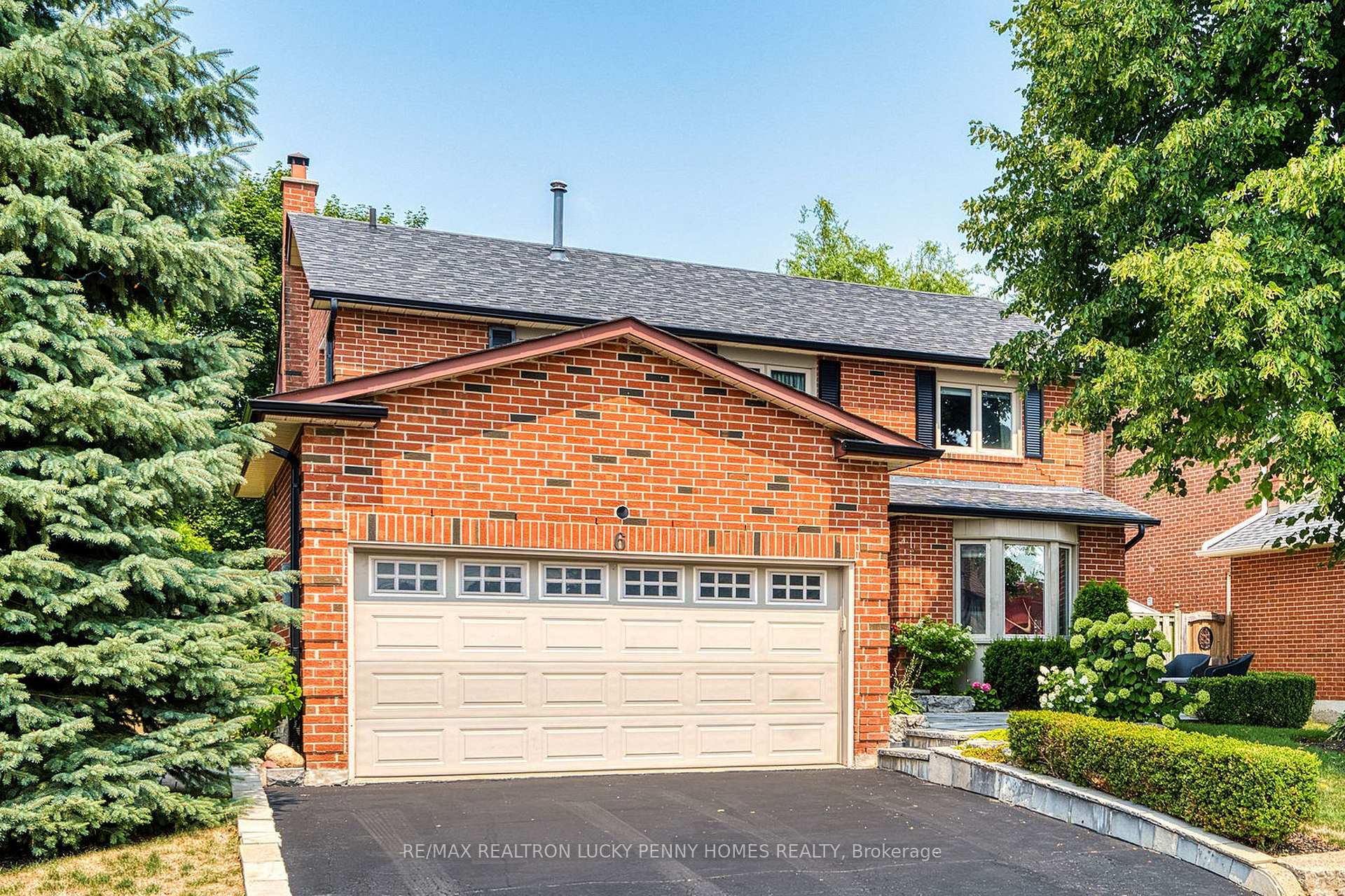 Photo 2 of 6 Larkin Avenue, Markham, Markham Village — HOMEH