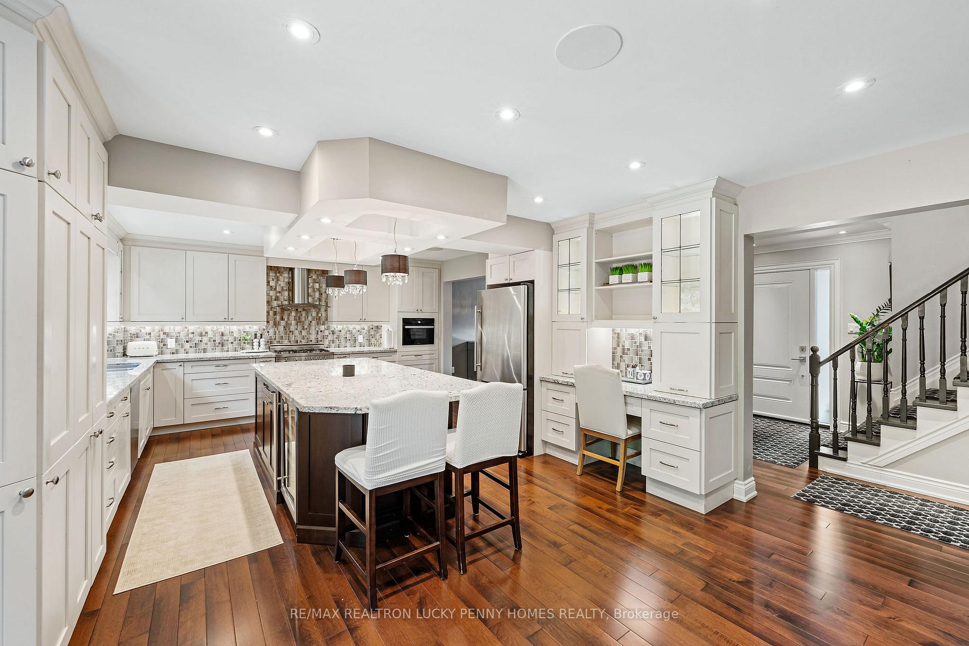 Photo 12 of 6 Larkin Avenue, Markham, Markham Village — HOMEH