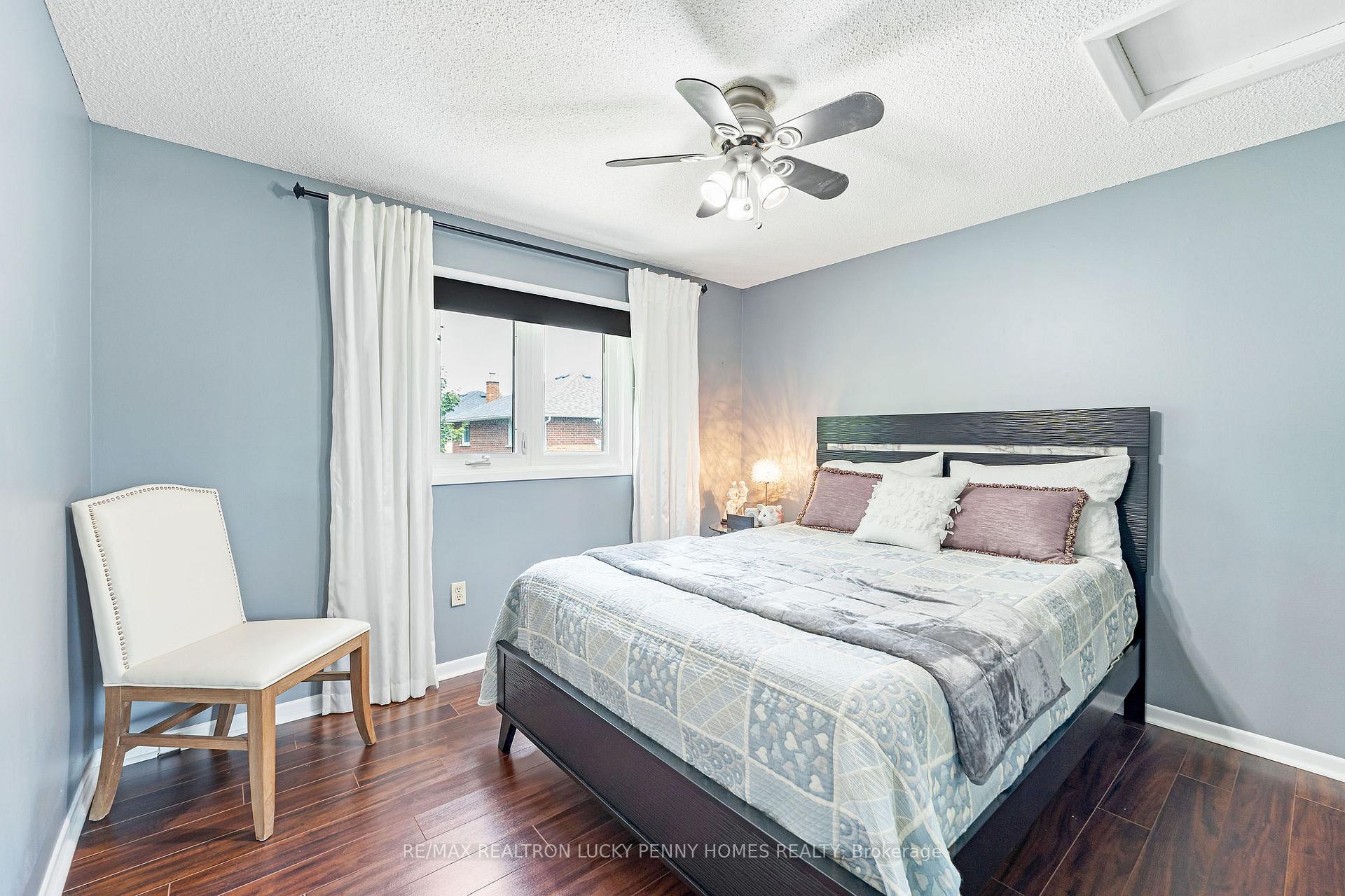 Photo 24 of 6 Larkin Avenue, Markham, Markham Village — HOMEH