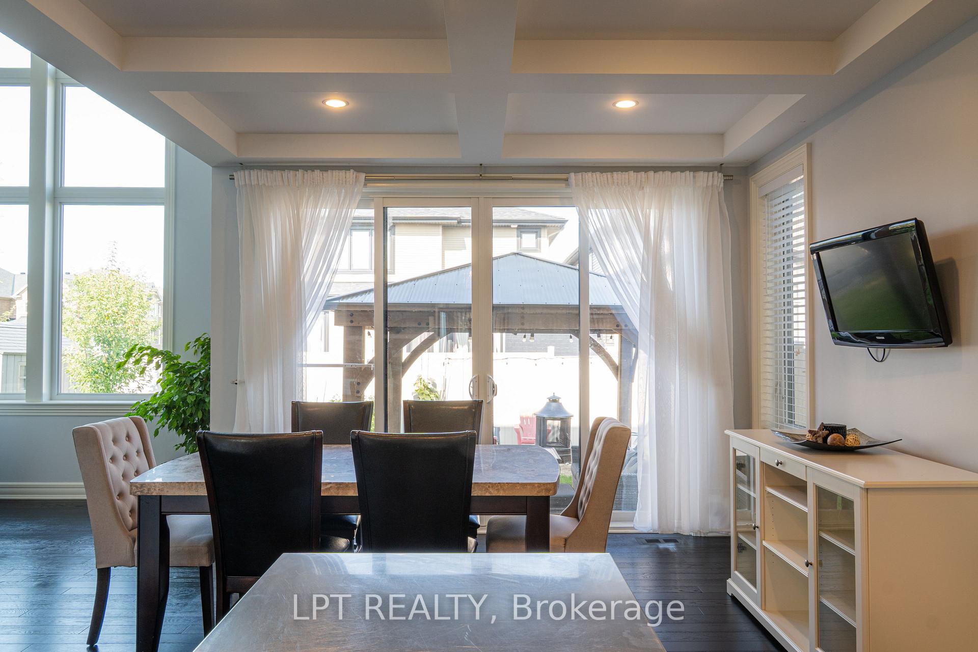 Photo 17 of 410 Andalusian Crescent, Ottawa, Kanata - Emerald Meadows/Trailwest — HOMEH