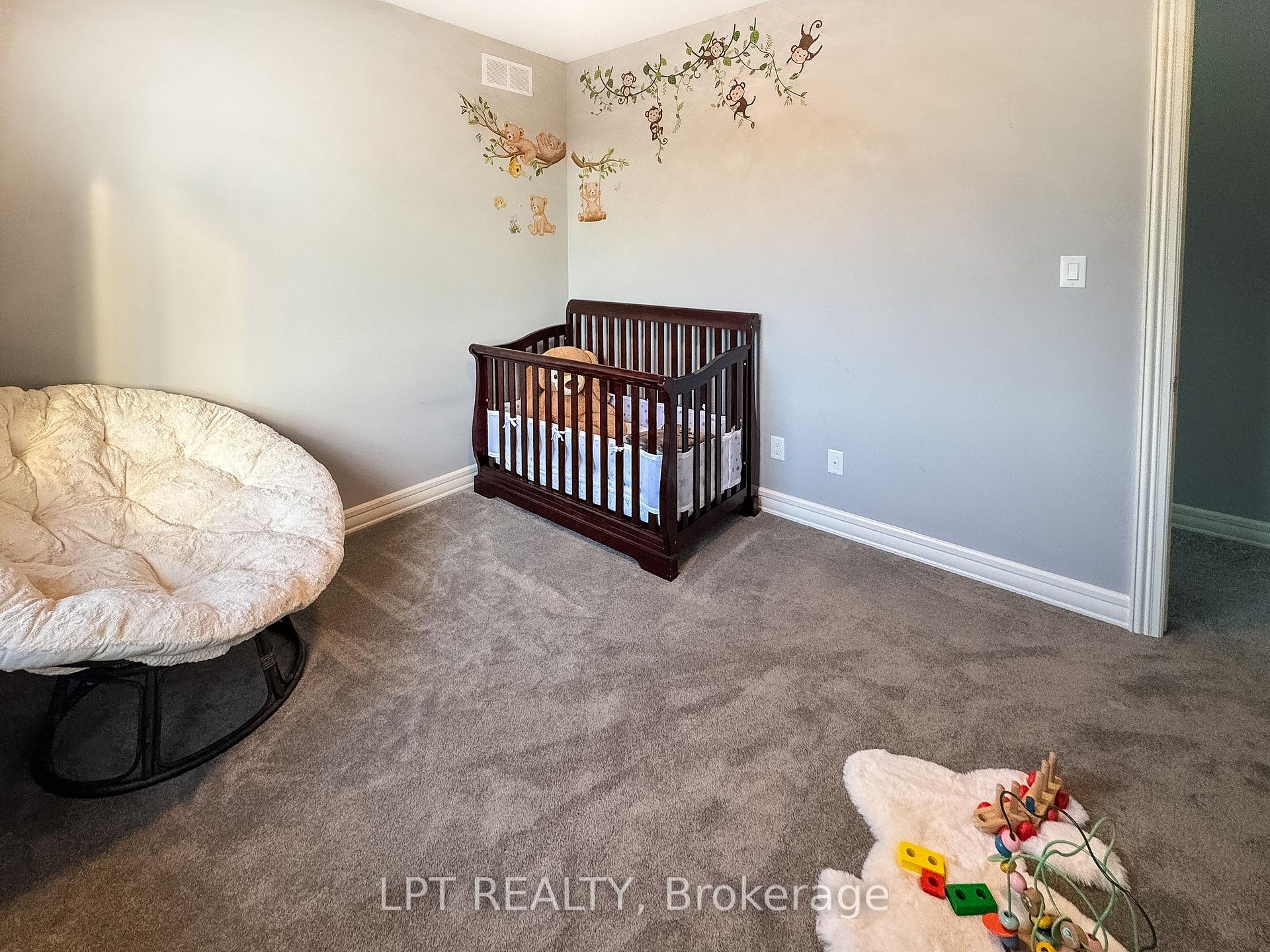 Photo 32 of 410 Andalusian Crescent, Ottawa, Kanata - Emerald Meadows/Trailwest — HOMEH