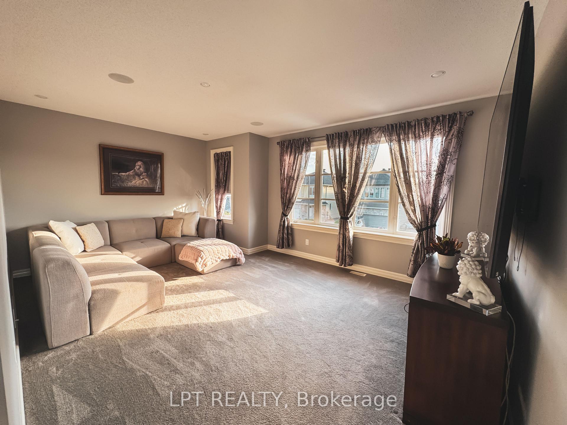 Photo 35 of 410 Andalusian Crescent, Ottawa, Kanata - Emerald Meadows/Trailwest — HOMEH