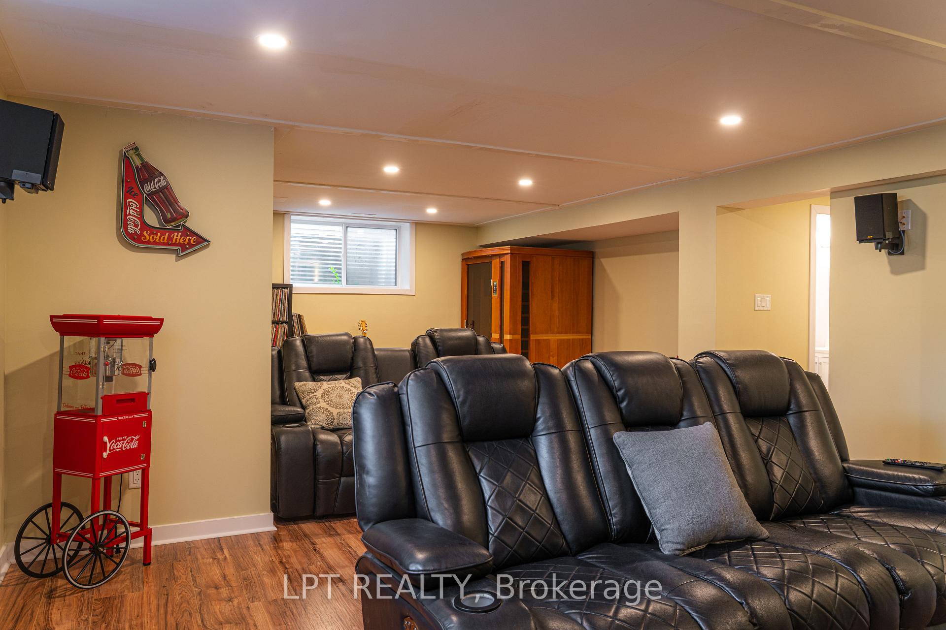 Photo 45 of 410 Andalusian Crescent, Ottawa, Kanata - Emerald Meadows/Trailwest — HOMEH