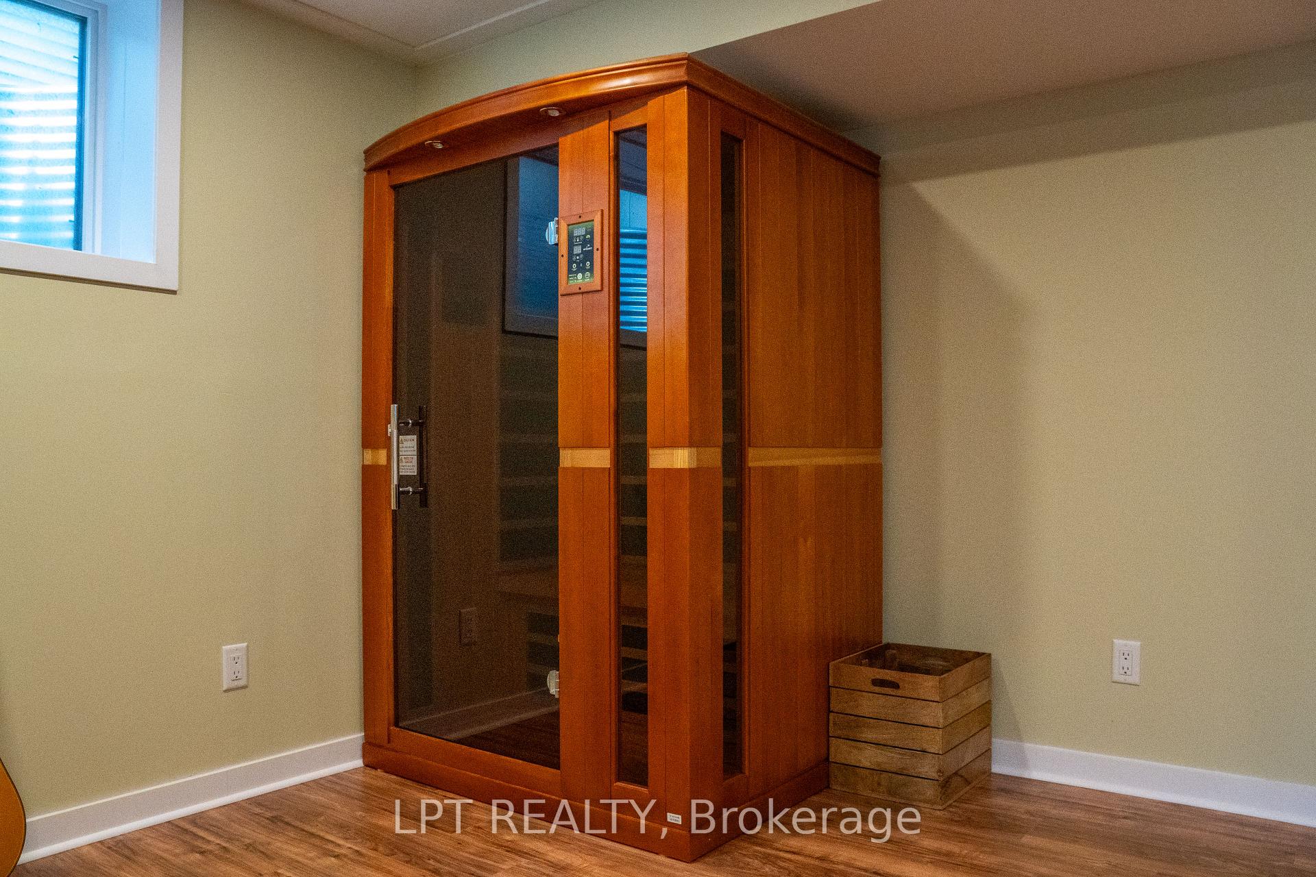 Photo 48 of 410 Andalusian Crescent, Ottawa, Kanata - Emerald Meadows/Trailwest — HOMEH