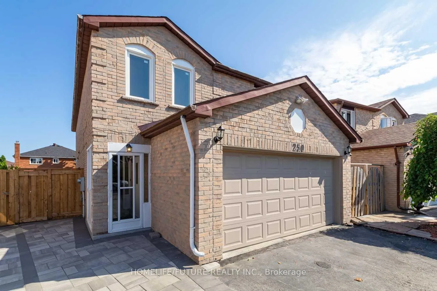 Front of Unit (Bsmt), 250 Woodhall Road