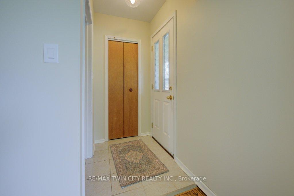 Photo 5 of 496 Franklin Street N, Kitchener — HOMEH