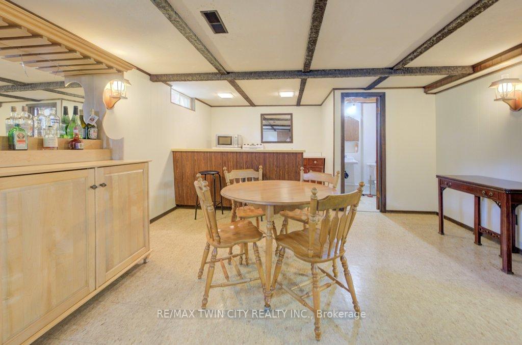 Photo 23 of 496 Franklin Street N, Kitchener — HOMEH