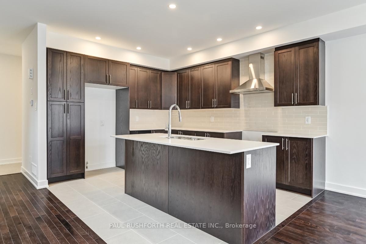 Photo 8 of 23 Mendoza Way, Ottawa, Kanata - Emerald Meadows/Trailwest — HOMEH