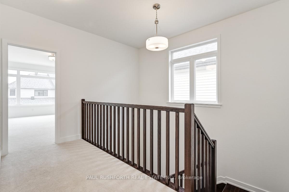 Photo 15 of 23 Mendoza Way, Ottawa, Kanata - Emerald Meadows/Trailwest — HOMEH