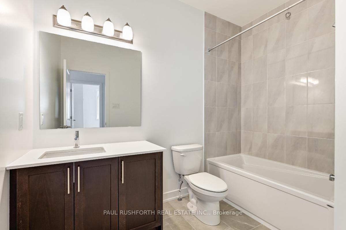 Photo 19 of 23 Mendoza Way, Ottawa, Kanata - Emerald Meadows/Trailwest — HOMEH