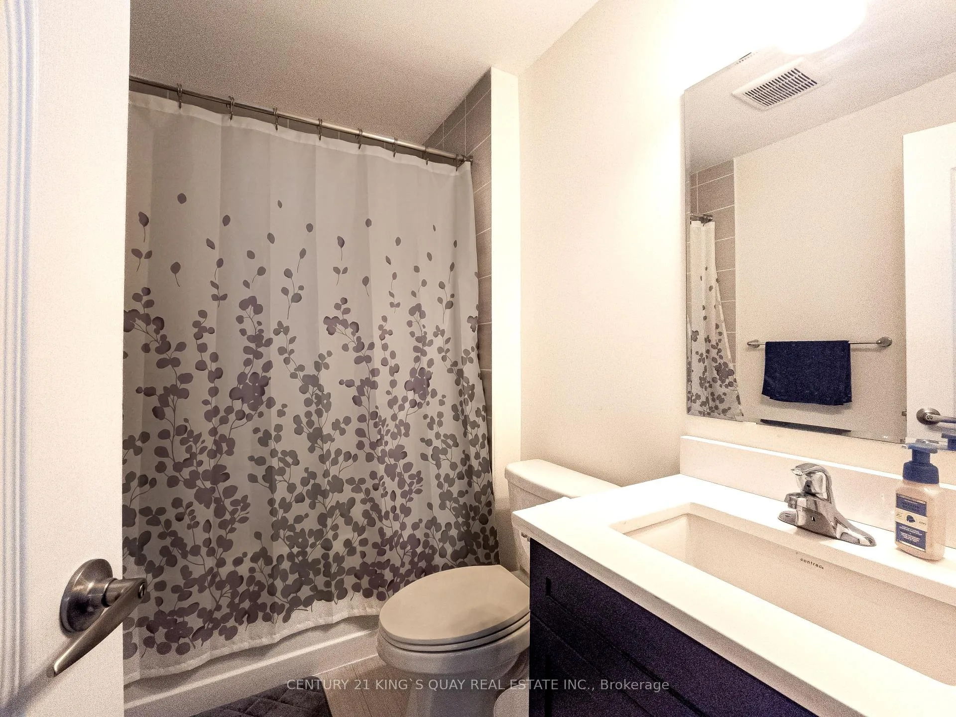 Photo 5 of 253 Rustle Woods Avenue, Markham, Cornell — HOMEH