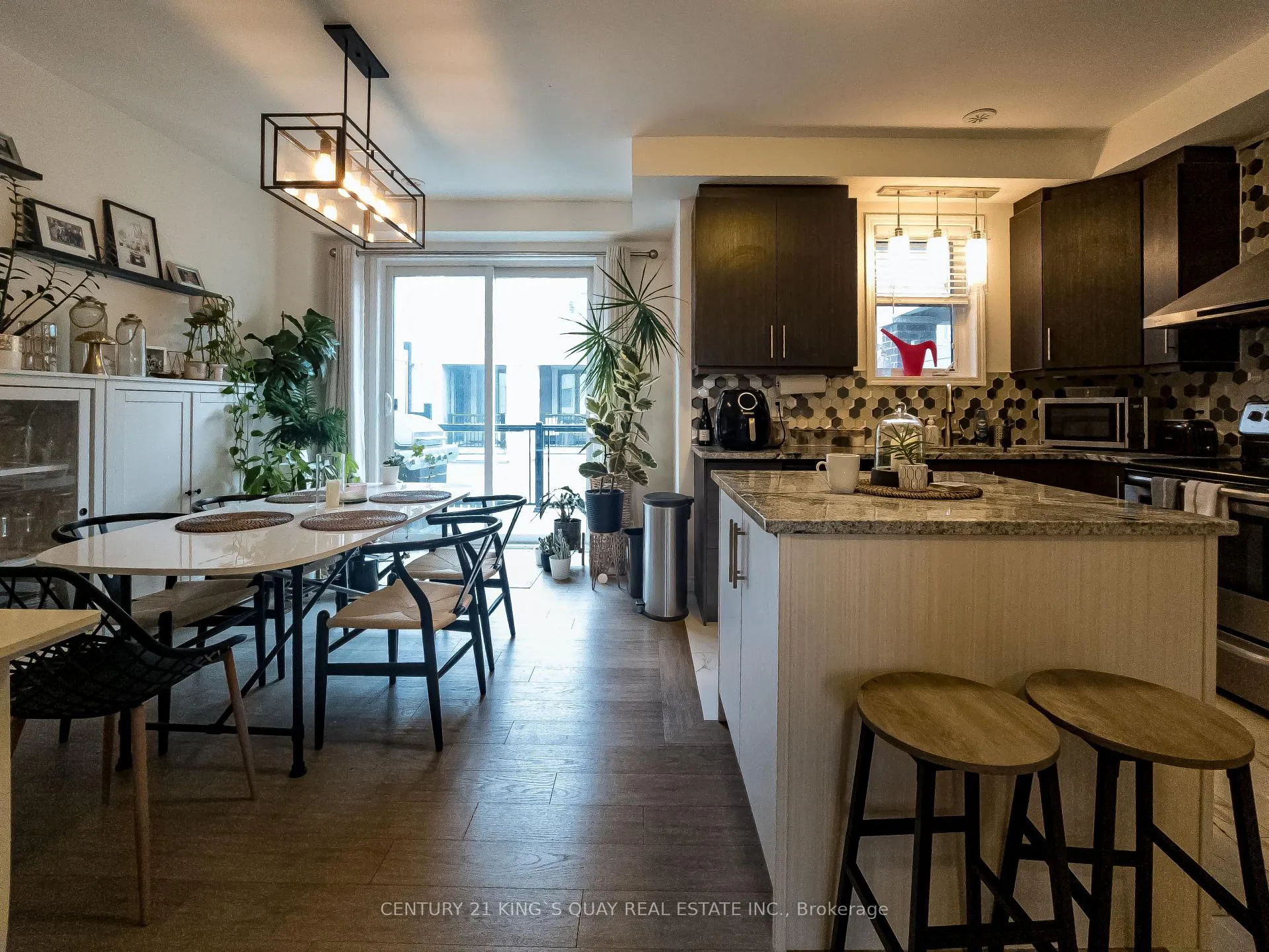 Photo 15 of 253 Rustle Woods Avenue, Markham, Cornell — HOMEH