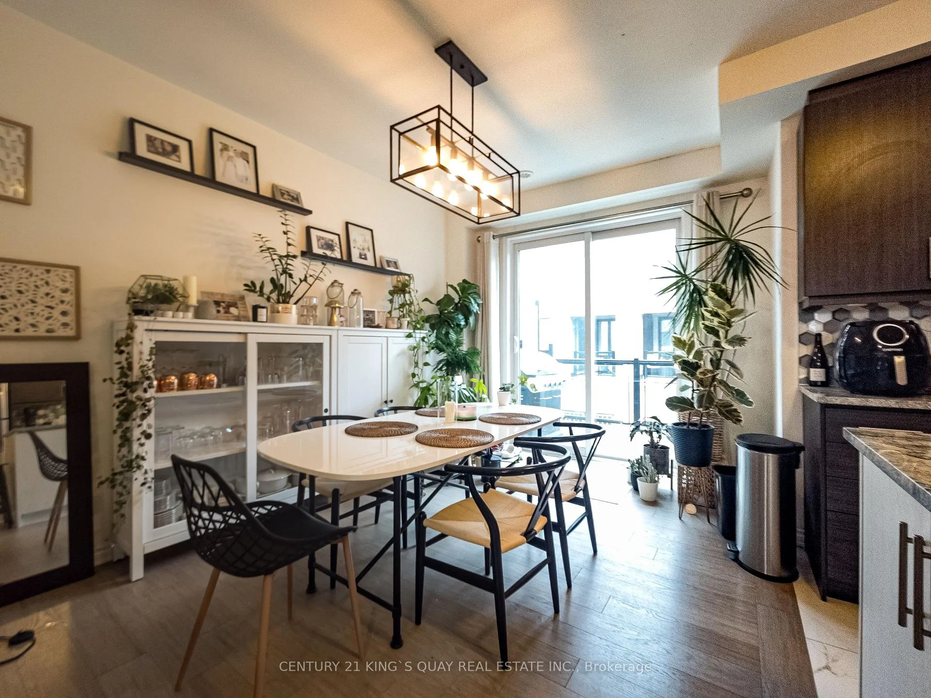Photo 16 of 253 Rustle Woods Avenue, Markham, Cornell — HOMEH