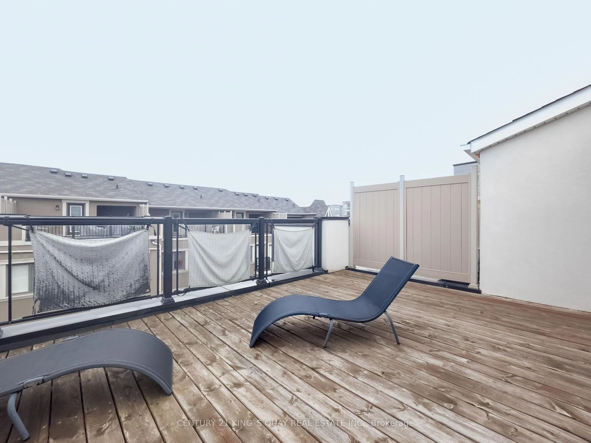 Photo 32 of 253 Rustle Woods Avenue, Markham, Cornell — HOMEH