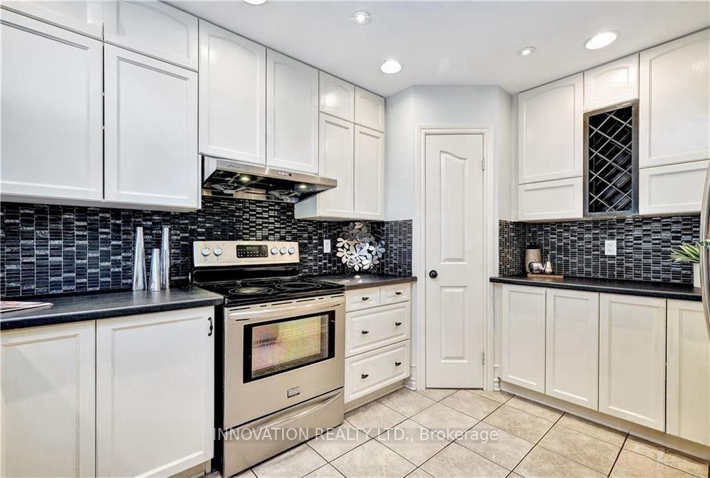 Photo 6 of 83 Saddlesmith Circle, Ottawa, Kanata - Emerald Meadows/Trailwest — HOMEH