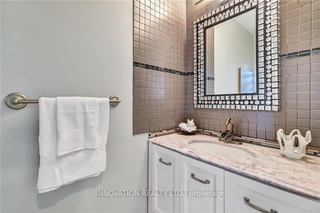 Photo 17 of 83 Saddlesmith Circle, Ottawa, Kanata - Emerald Meadows/Trailwest — HOMEH