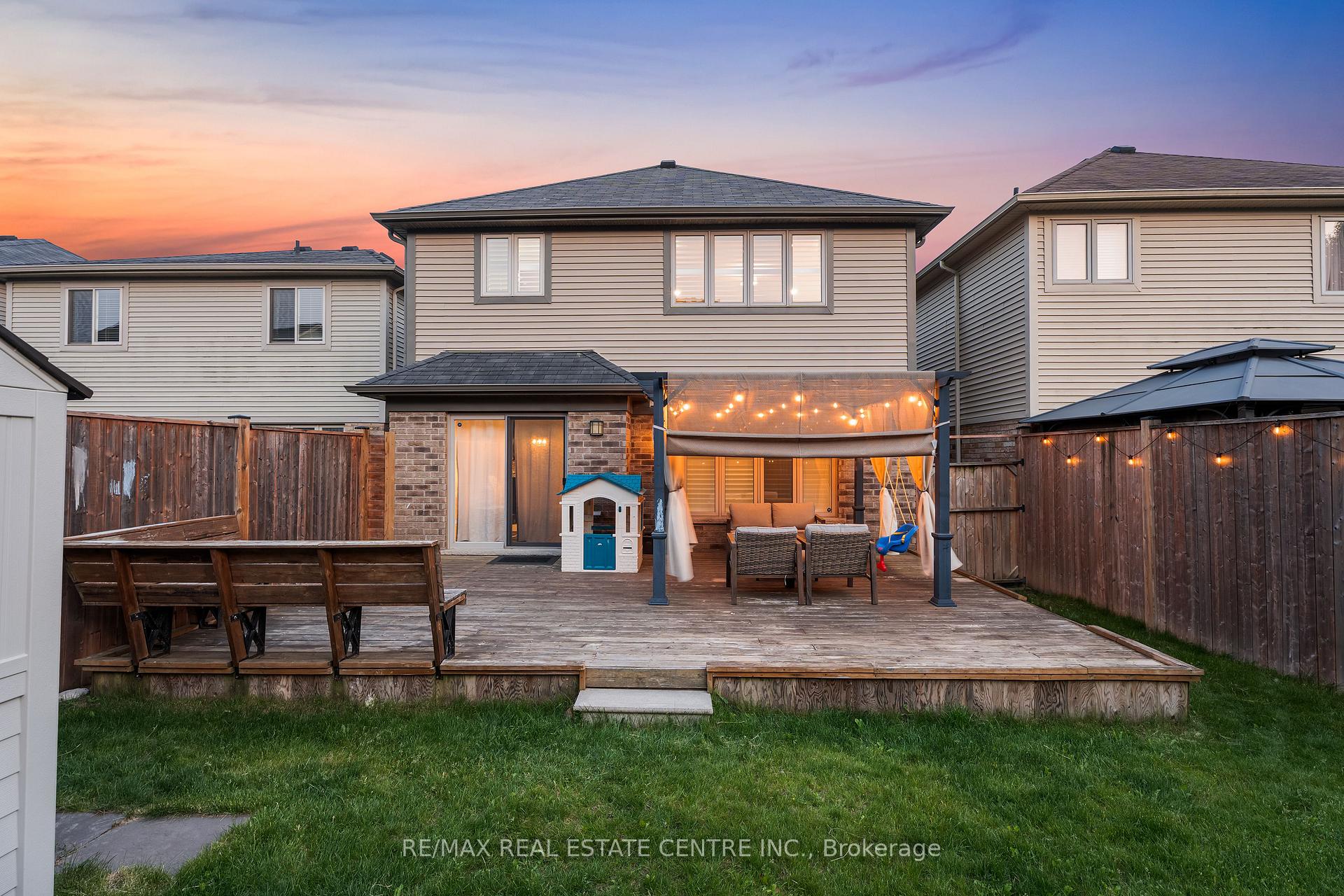 Photo 38 of 22 Creek Ridge Street, Kitchener — HOMEH