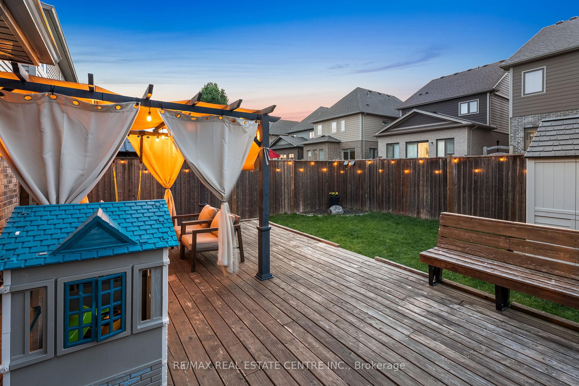 Photo 40 of 22 Creek Ridge Street, Kitchener — HOMEH