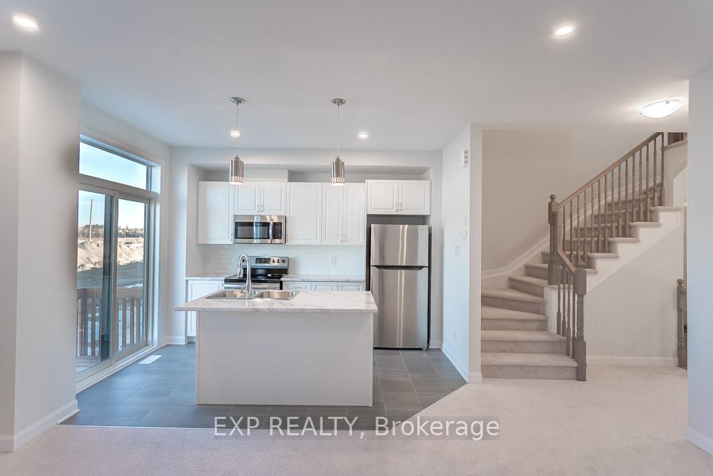 Photo 11 of 64 Natare Place, Ottawa, Kanata - Kanata Lakes/Heritage Hills — HOMEH