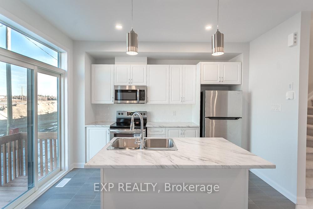 Photo 13 of 64 Natare Place, Ottawa, Kanata - Kanata Lakes/Heritage Hills — HOMEH