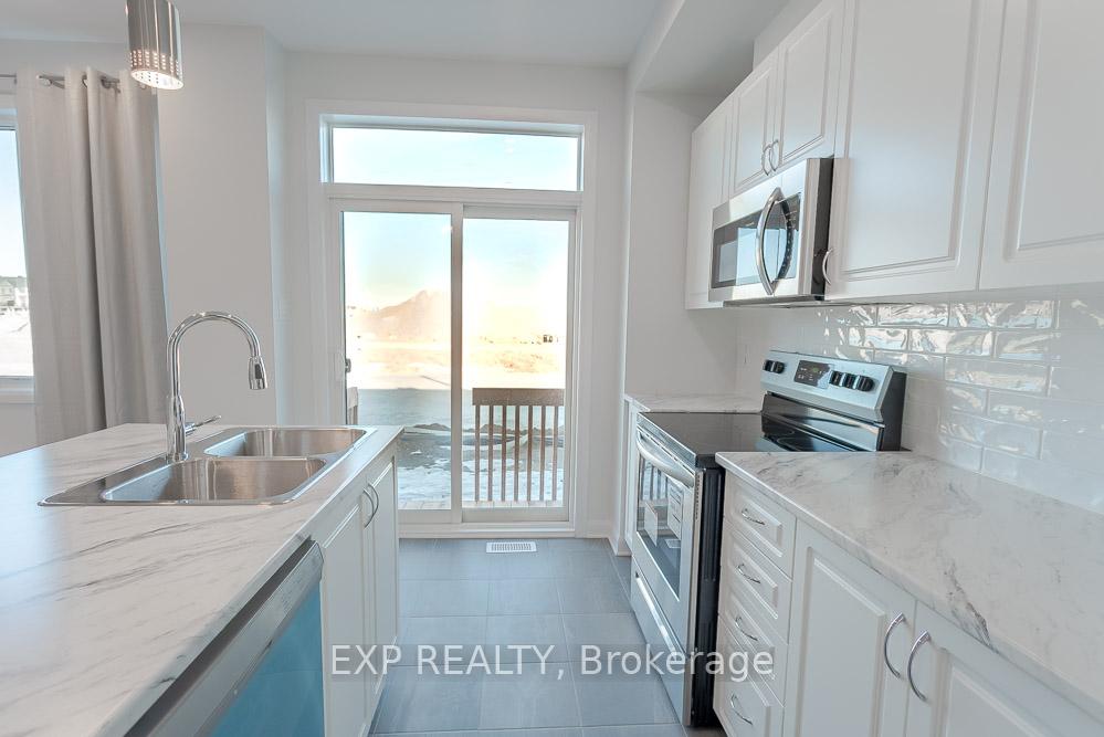 Photo 17 of 64 Natare Place, Ottawa, Kanata - Kanata Lakes/Heritage Hills — HOMEH