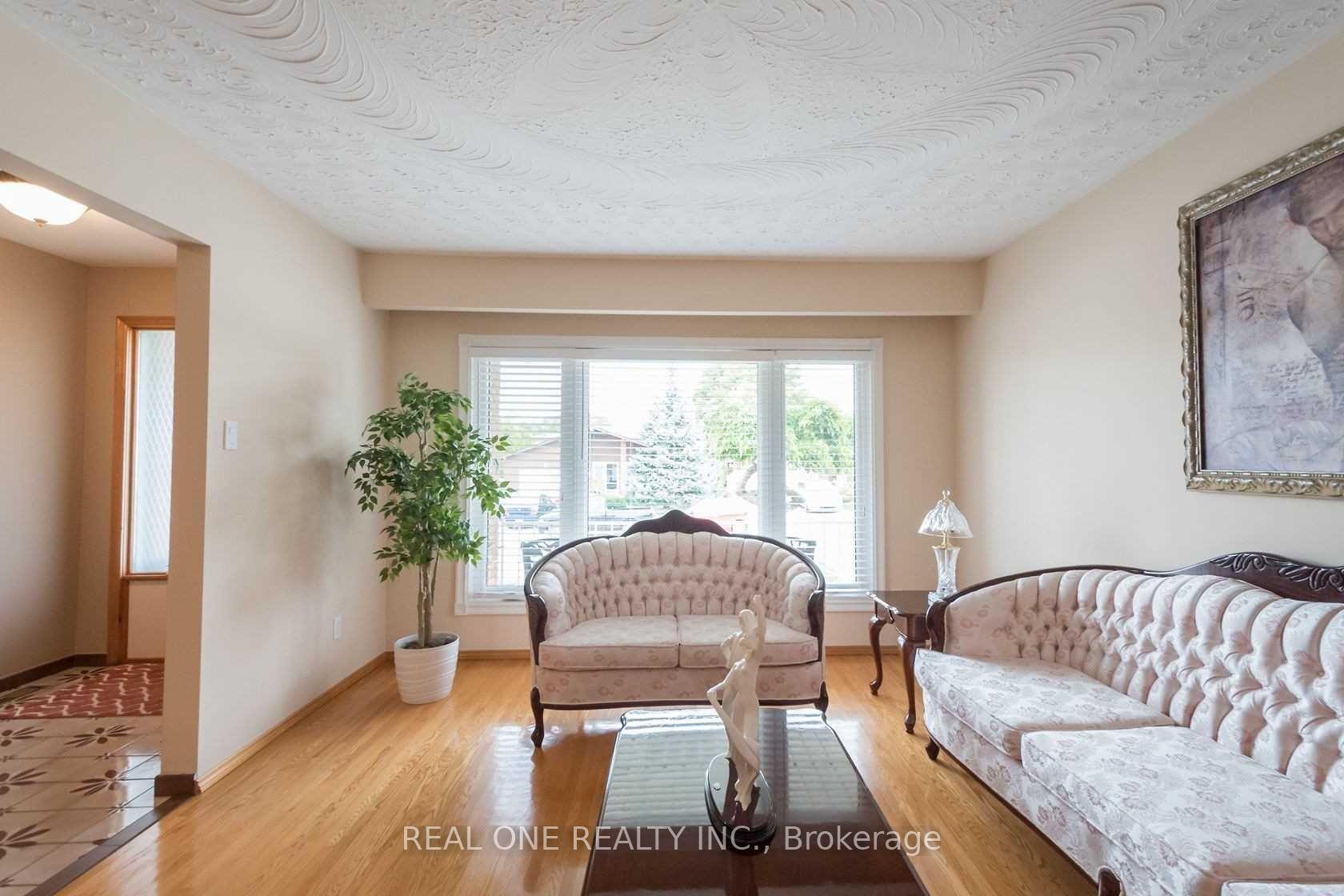Photo 5 of Unit Main, 71 Morgan Road, Hamilton, Gilbert — HOMEH