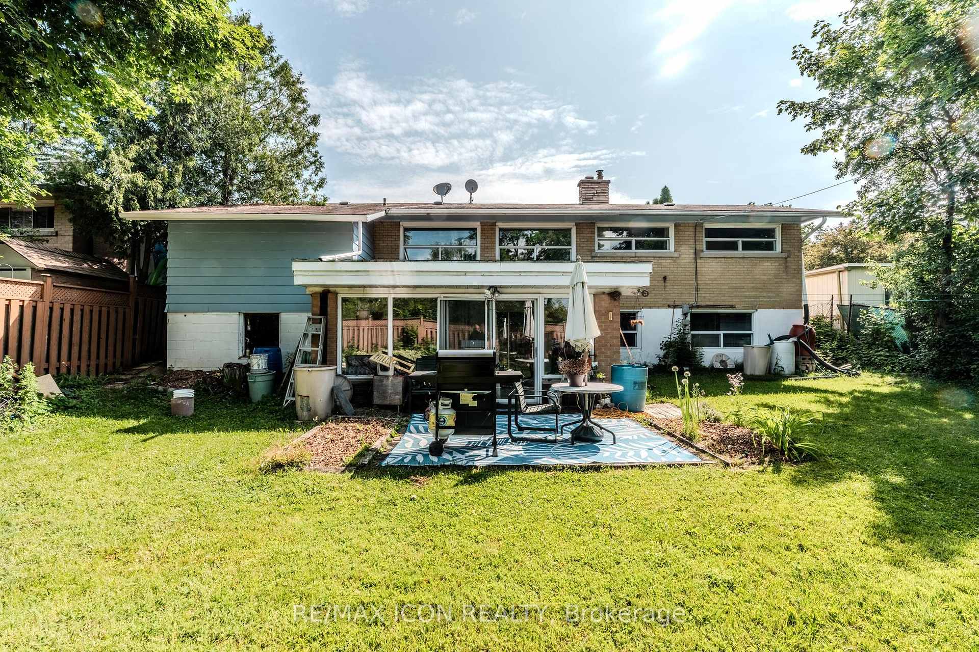 Photo 30 of 173 Westmount Road E, Kitchener — HOMEH