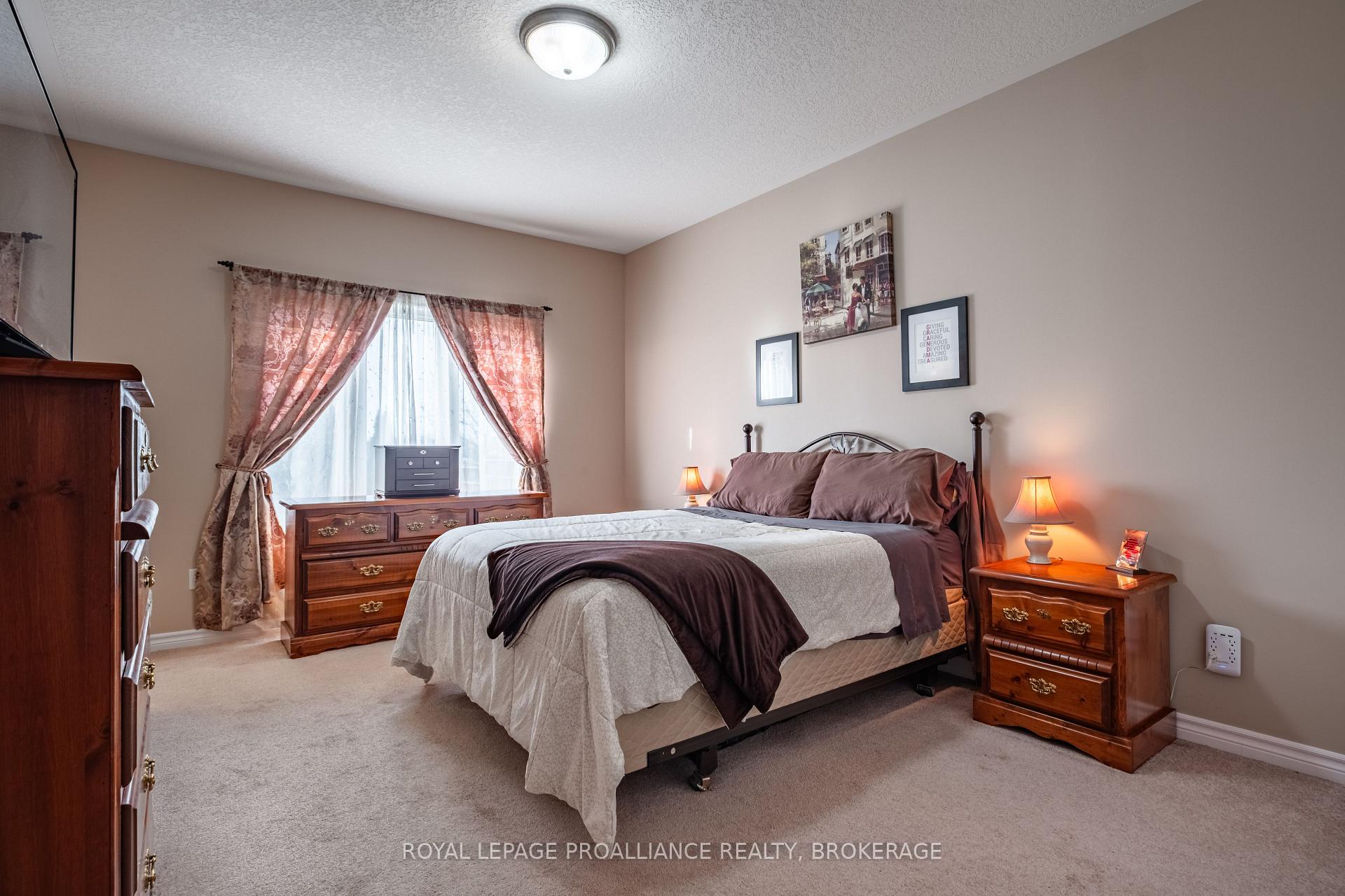 Photo 22 of 226 Rose Abbey Drive, Kingston, Kingston East (Incl Barret Crt) — HOMEH