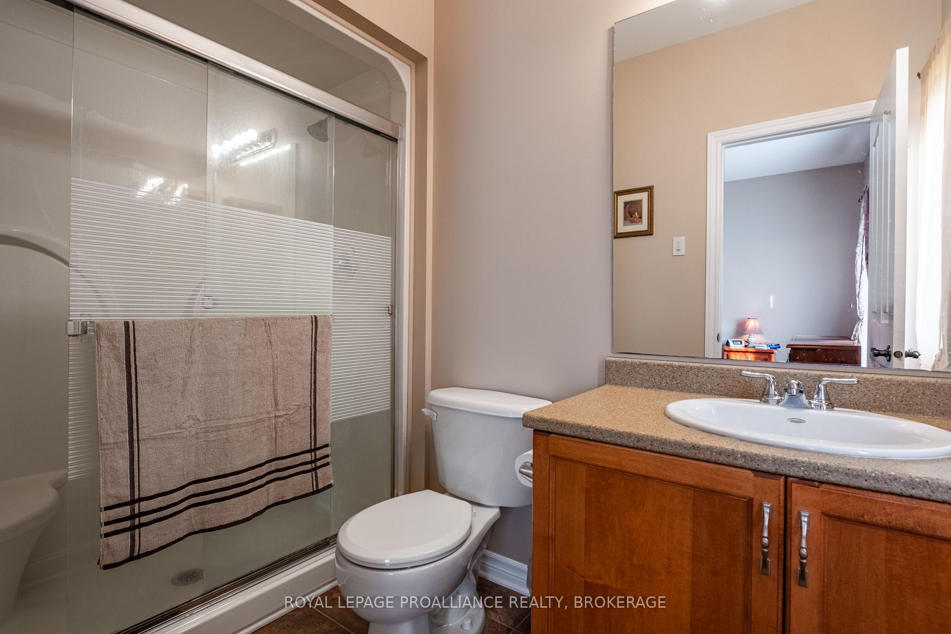 Photo 24 of 226 Rose Abbey Drive, Kingston, Kingston East (Incl Barret Crt) — HOMEH