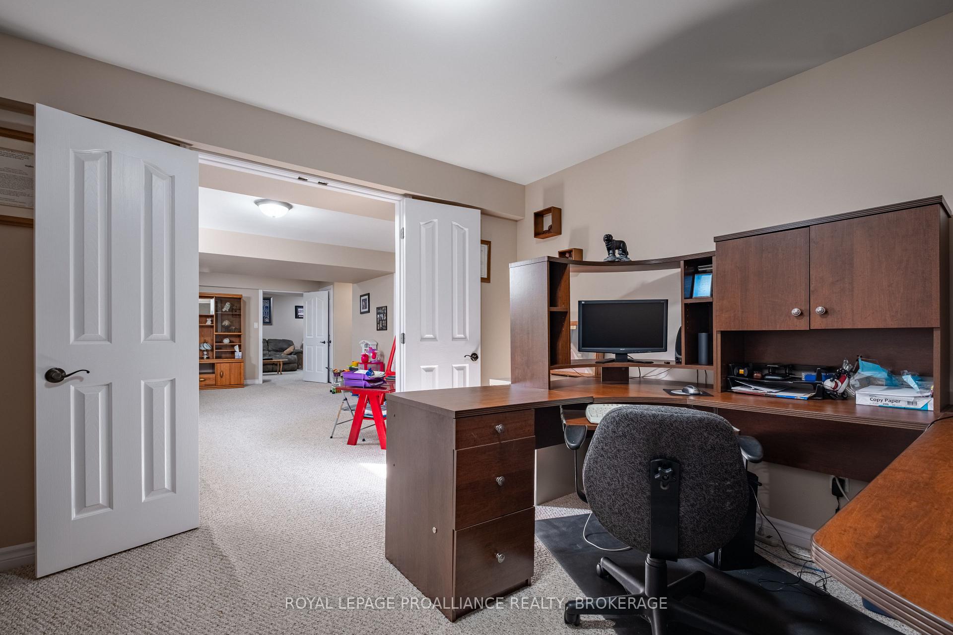 Photo 29 of 226 Rose Abbey Drive, Kingston, Kingston East (Incl Barret Crt) — HOMEH