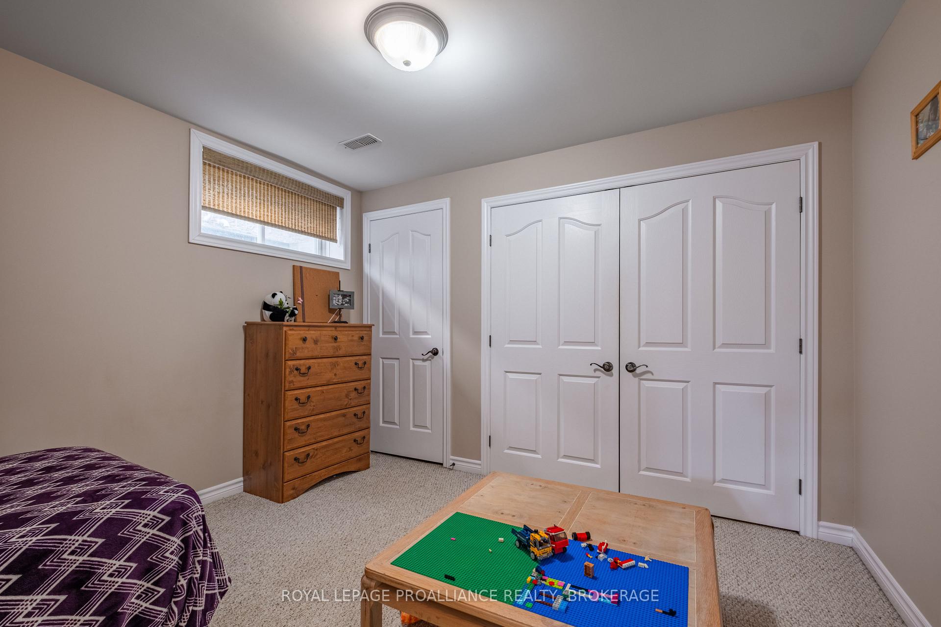 Photo 36 of 226 Rose Abbey Drive, Kingston, Kingston East (Incl Barret Crt) — HOMEH