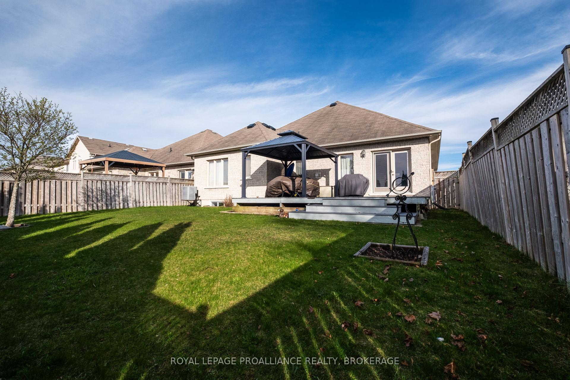 Photo 39 of 226 Rose Abbey Drive, Kingston, Kingston East (Incl Barret Crt) — HOMEH