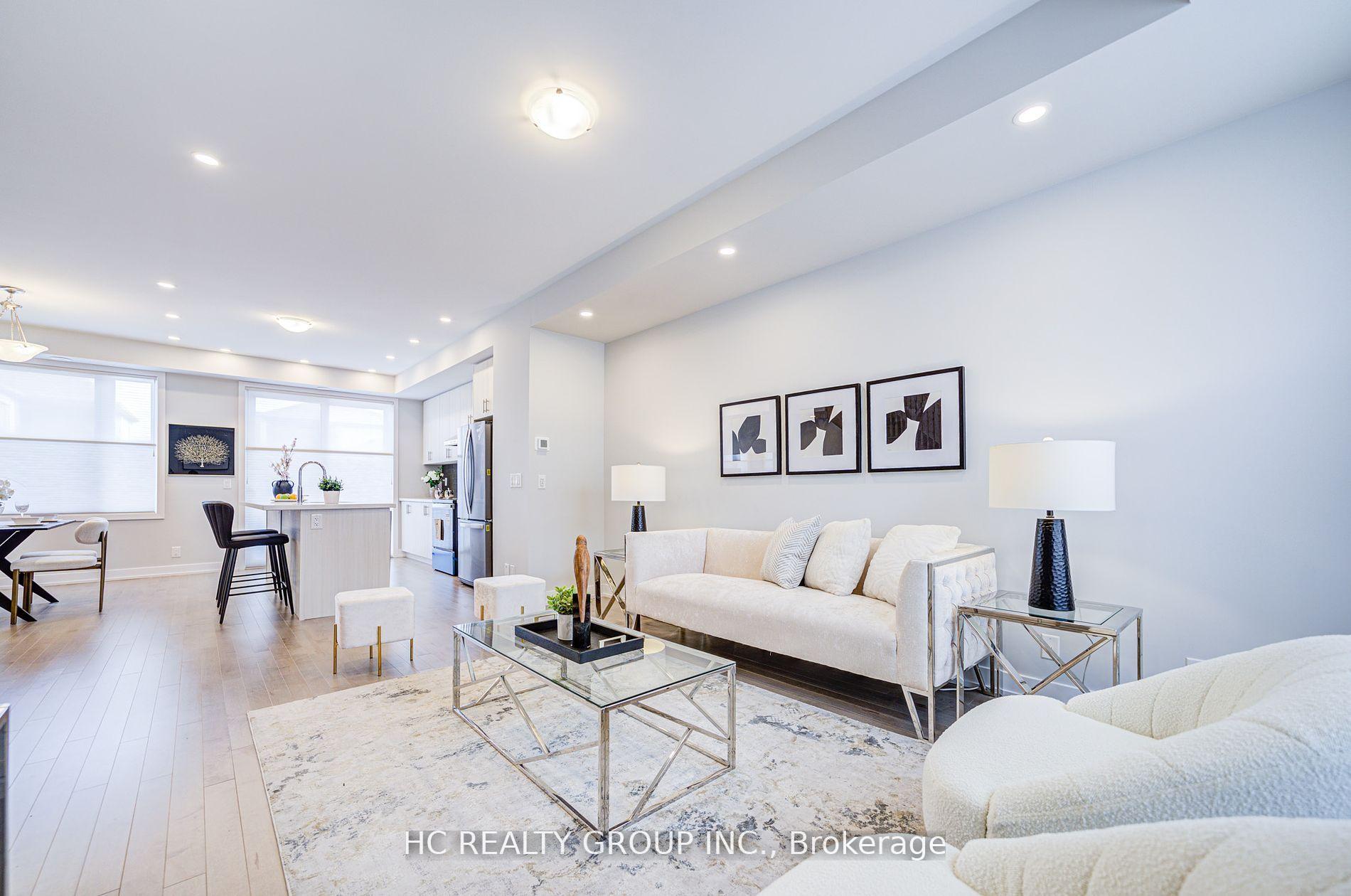 Photo 6 of 19 Guardhouse Crescent, Markham, Angus Glen — HOMEH