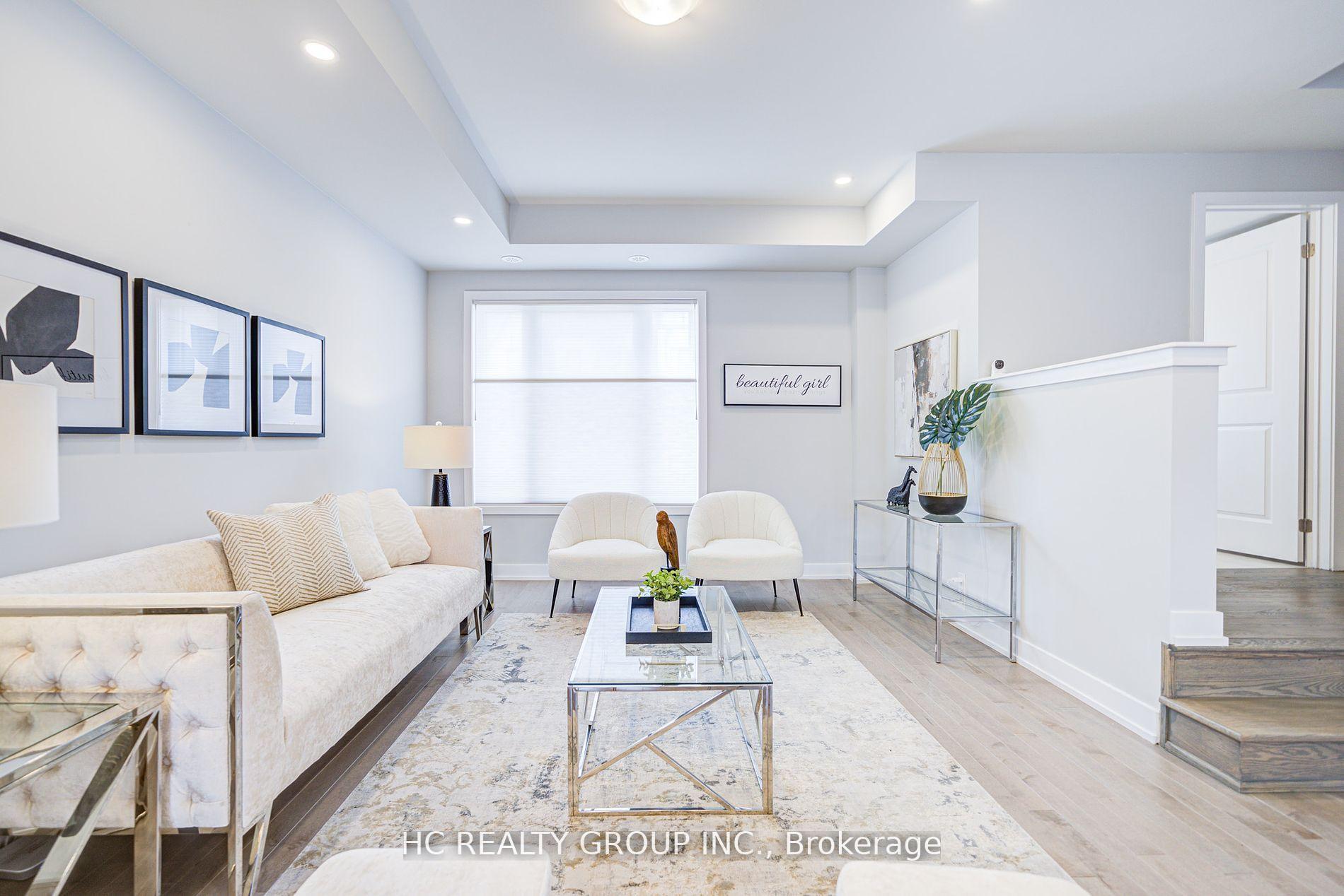 Photo 9 of 19 Guardhouse Crescent, Markham, Angus Glen — HOMEH